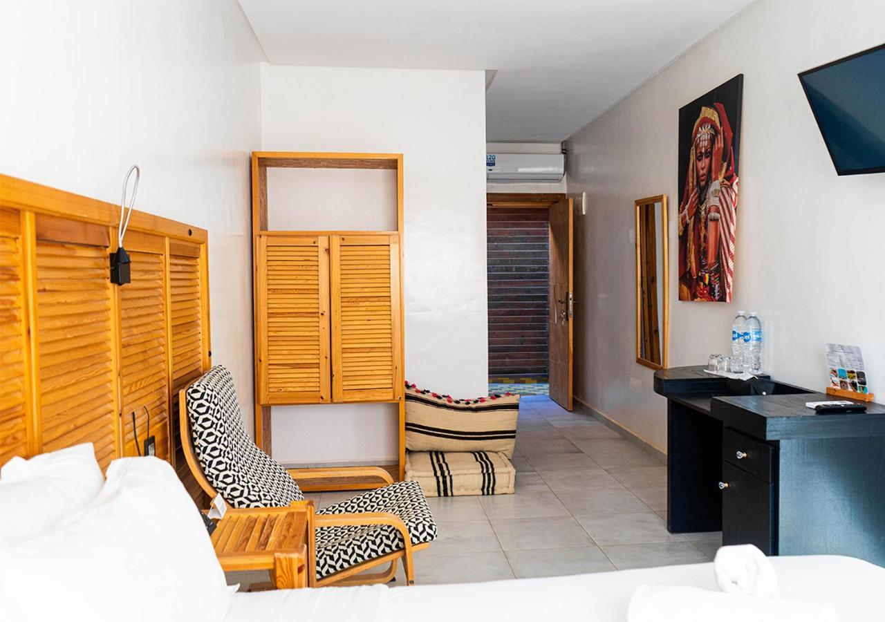 Resort Club & 4*