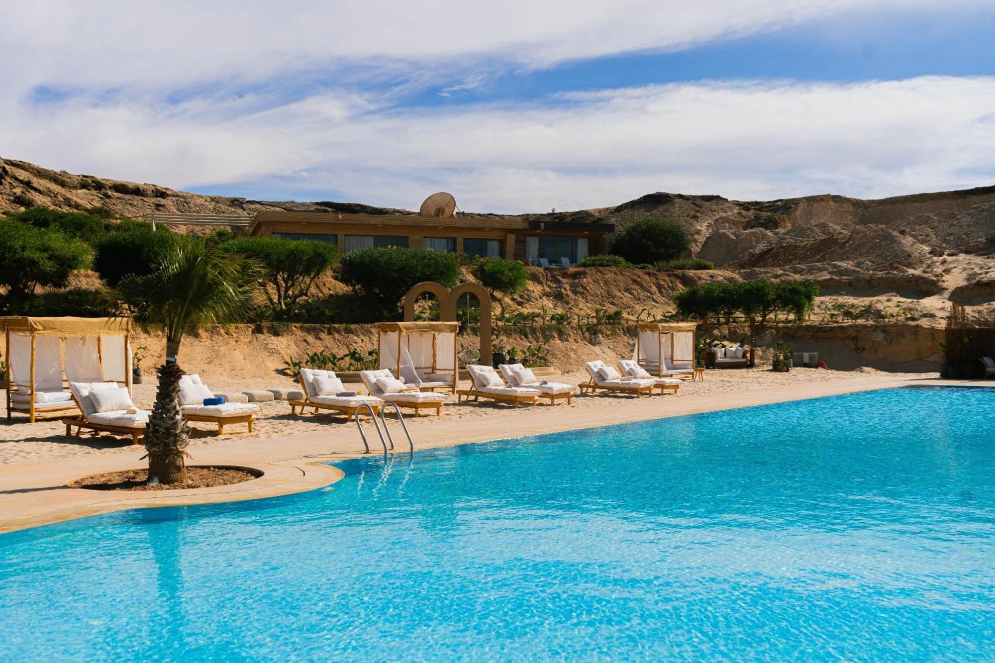 Club & Resort 4*