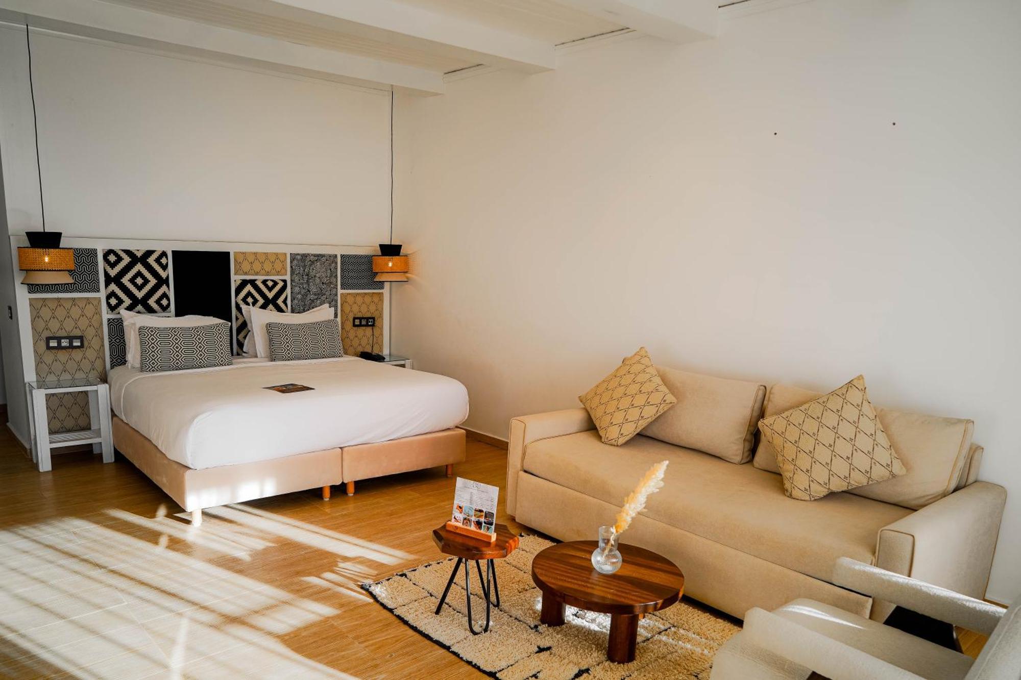 Club & Resort 4*
